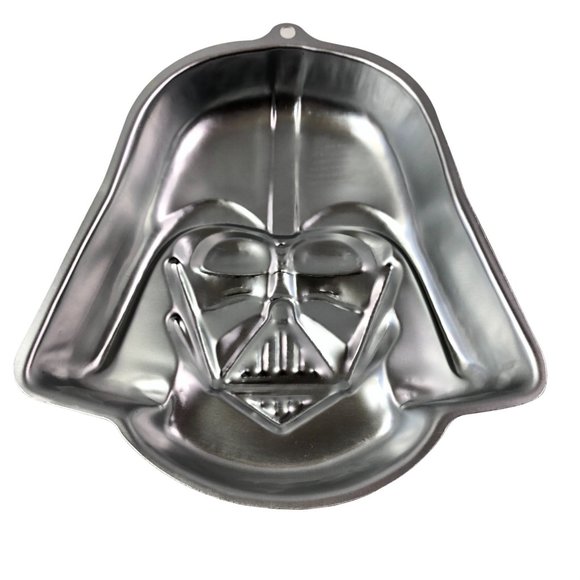 2012 Wilton Darth Vader Cake Pan Mold New Never Used Star Wars - Picture 5 of 10